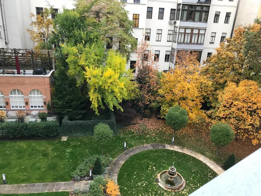 Apartments Near Rathaus Viena Exterior foto